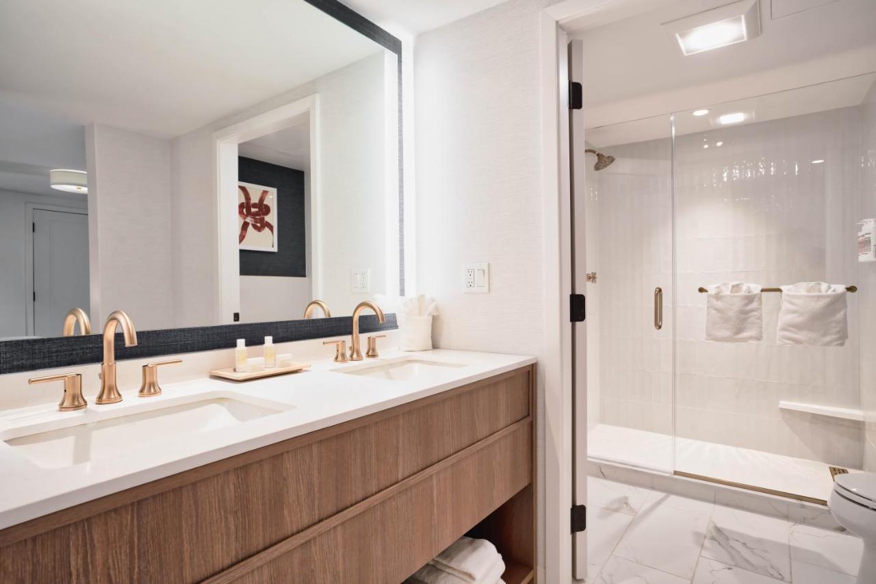 Greyfinch Chatham Inn Ngoại thất bức ảnh
