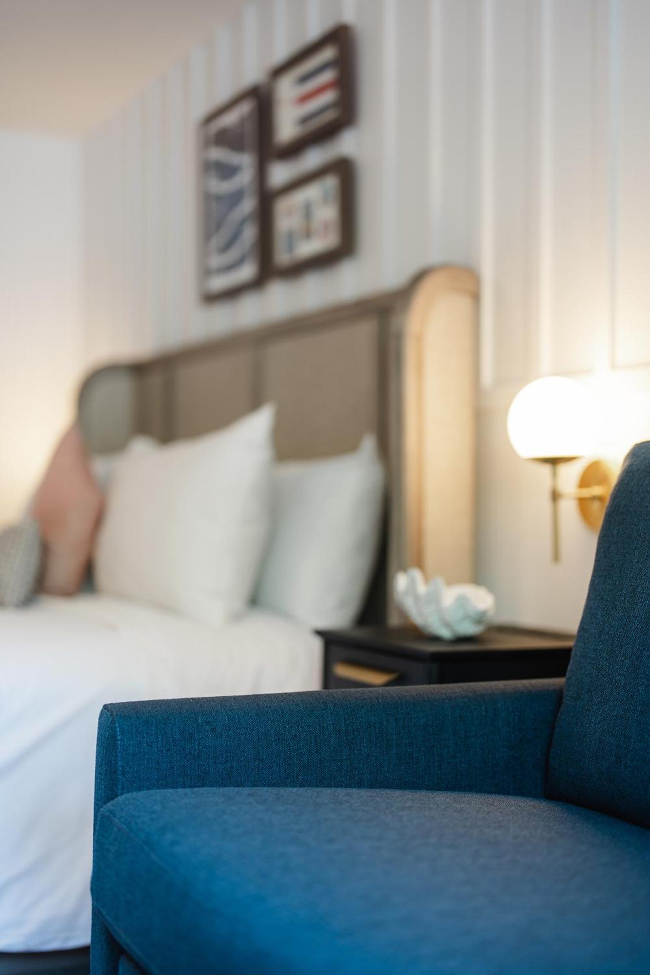 Greyfinch Chatham Inn Ngoại thất bức ảnh